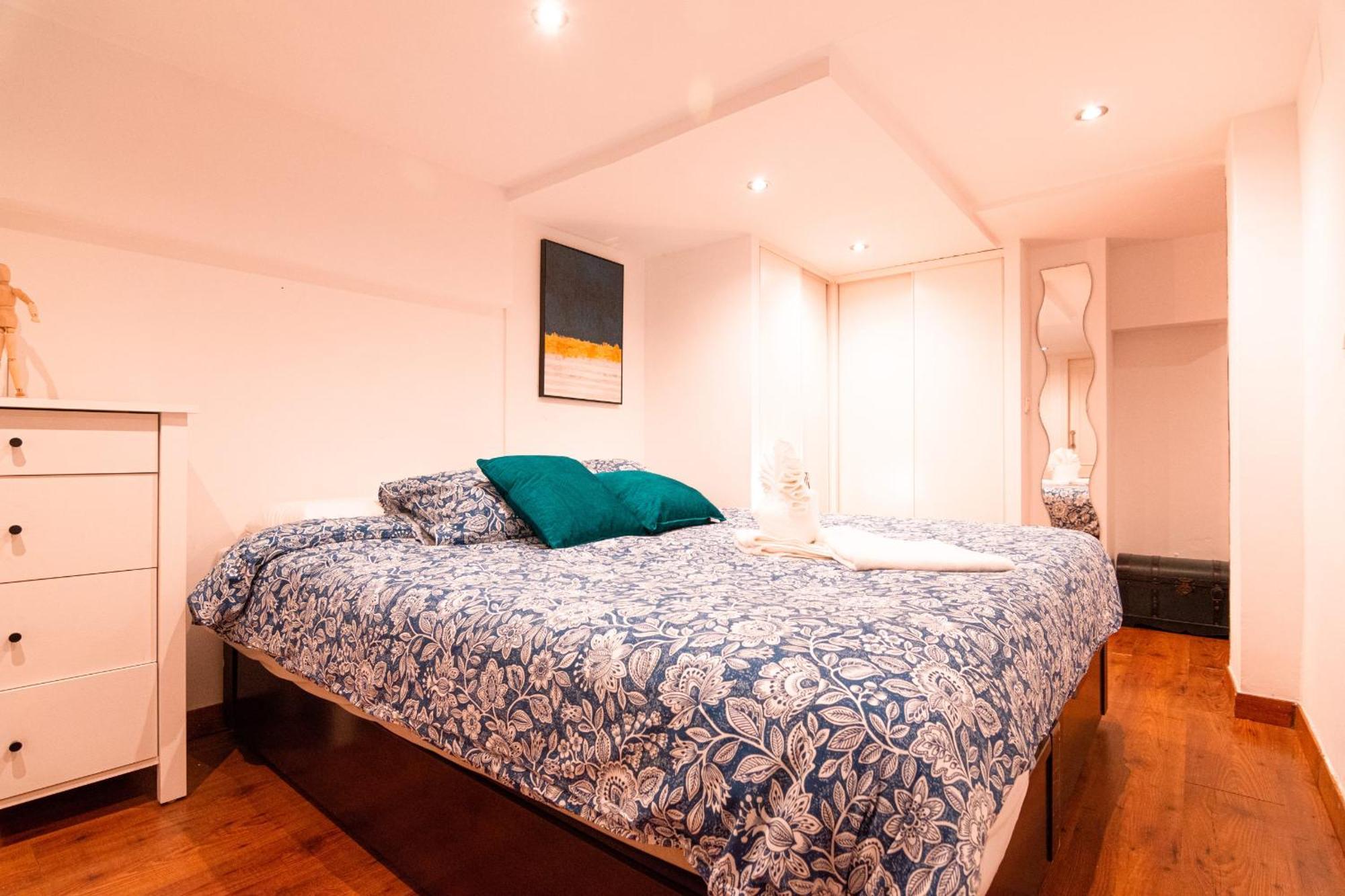 Edomus Santiago Boutique Apartment Sevilla